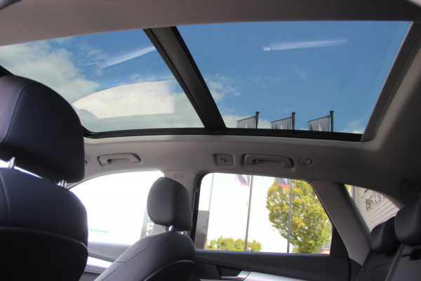 Audi Q5 50 TFSI e 299Pk PHEV Quattro Pro Line NL Auto | 1e Eigenaar | | Pano-Dak | Leder | Cruise | DAB | ECC | PDC | Navi | LED