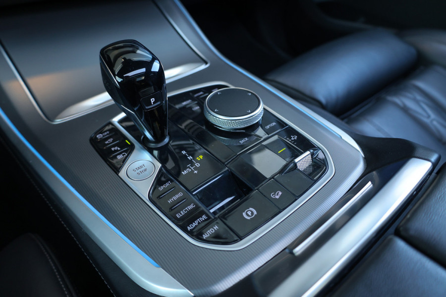 BMW X5 xDrive45e High Executive | BTW | M-SPORT | PANO | LASER | HUD | H/K | COMFORTZETELS |