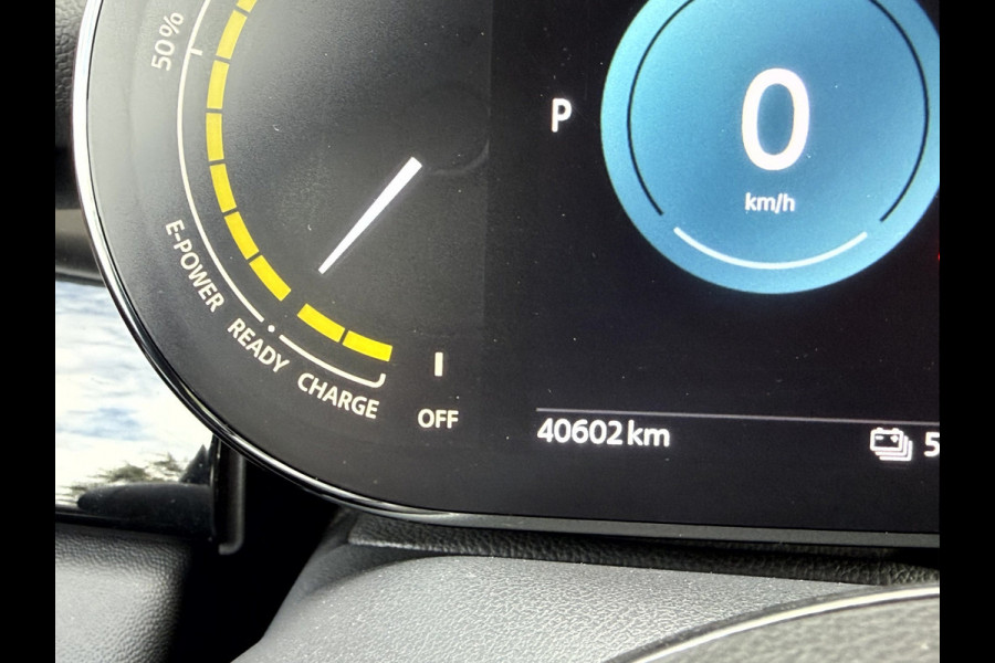 MINI Electric Resolute Edition 33 kWh SOH 94.8, Camera, App Connect, 17''Lmv