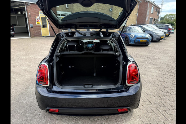MINI Electric Resolute Edition 33 kWh SOH 94.8, Camera, App Connect, 17''Lmv