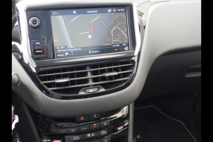 Peugeot 2008 1.2 AUT Crossway Kompas, Panodak, Camera, Trekhk, Cruise, Compleet!