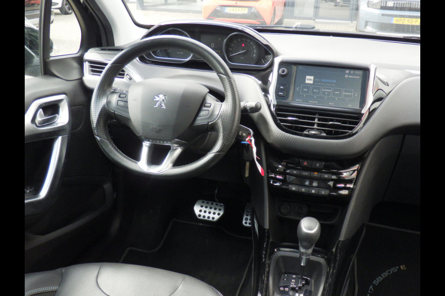 Peugeot 2008 1.2 AUT Crossway Kompas, Panodak, Camera, Trekhk, Cruise, Compleet!