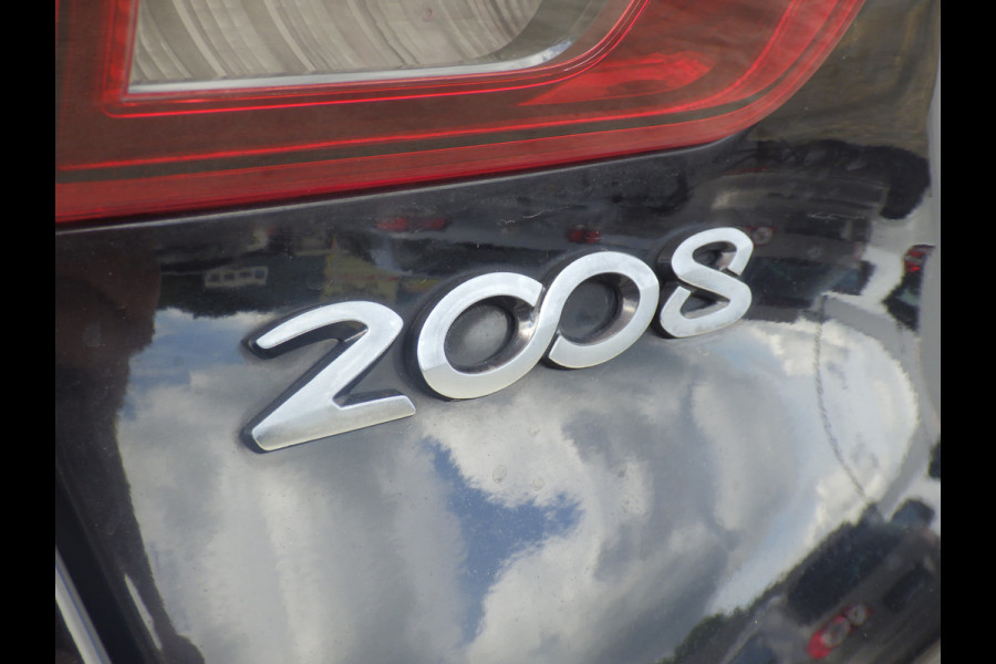 Peugeot 2008 1.2 AUT Crossway Kompas, Panodak, Camera, Trekhk, Cruise, Compleet!