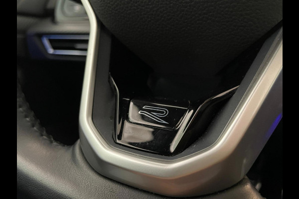 Volkswagen Golf 1.5 eTSI R-Line Business+ AUTOMAAT AIRCO PANO NAVI CRUISE STOELVERW APPLE CARPLAY PDC CAMERA TREKHAAK NIEUWSTAAT
