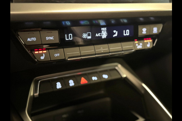 Audi A3 Sportback 35 TFSI S edition / 3x S-Line / Pano / Virtual / Stoelverwarming / Carplay / DAB