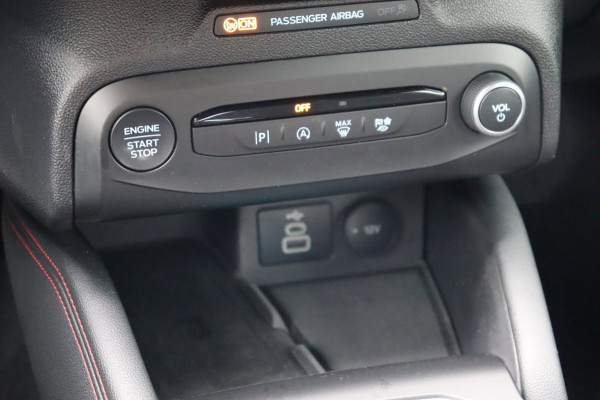 Ford Focus 1.0 EcoBoost Hybrid ST Line X org.NL camera comfort-stoel navi
