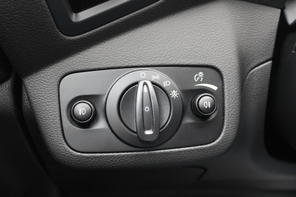 Ford Kuga 1.5 EcoBoost Titanium | Stoelverwarming | Voorruitverwarming | Trekhaak | Cruise Control