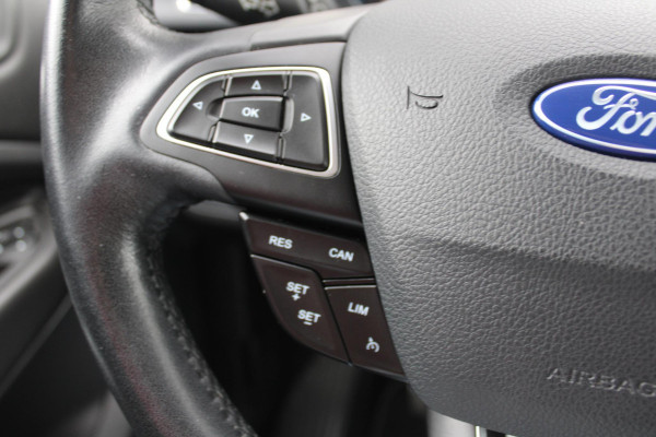 Ford Kuga 1.5 EcoBoost Titanium | Stoelverwarming | Voorruitverwarming | Trekhaak | Cruise Control