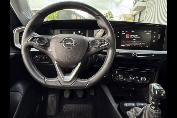 Opel Mokka X 1.2 Turbo Elegance - Navigatie / Apple CarPlay I Airco I LED I PDC I Sport velgen I Dealer onderhouden
