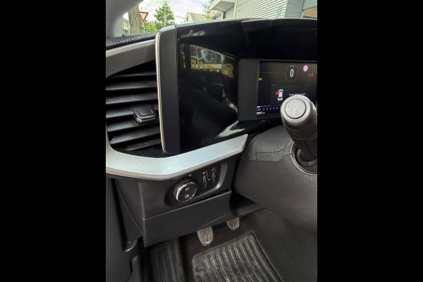 Opel Mokka X 1.2 Turbo Elegance - Navigatie / Apple CarPlay I Airco I LED I PDC I Sport velgen I Dealer onderhouden