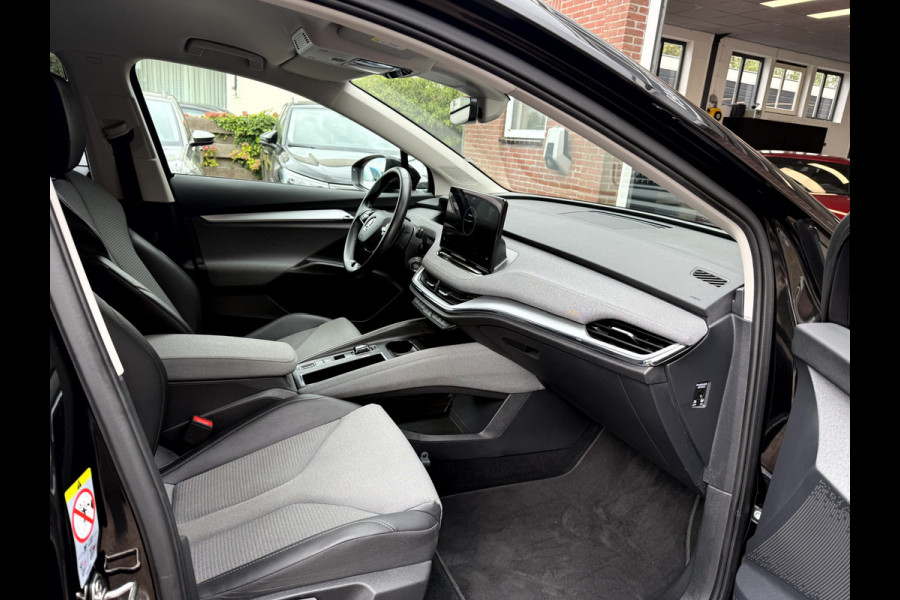 Škoda ENYAQ iV 60 SOH 91.4%, Camera, Trekhaak, Matrix Led