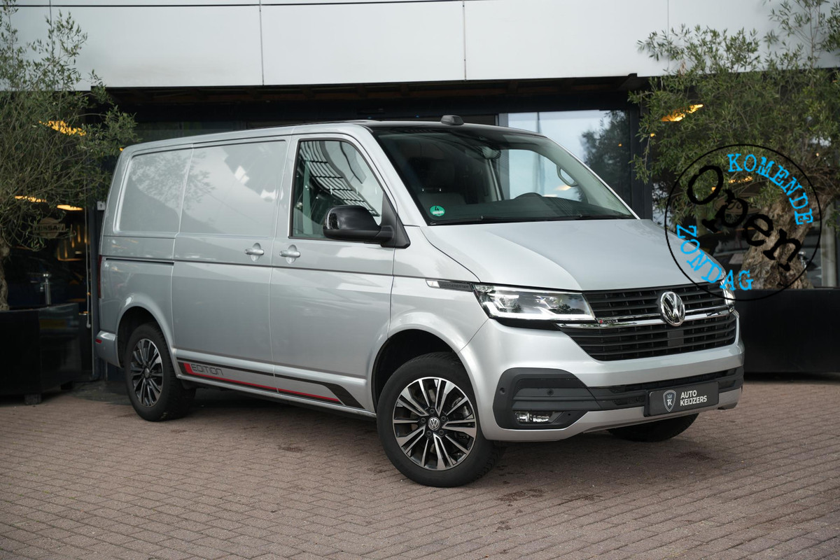 Volkswagen Transporter 2.0 TDI L1H1 4Motion Edition | Automaat | Trekhaak | Multifunctioneel Stuurwiel | Navigatie | Parkeerhulp Voor + Achter | Cruise Control | LED-Koplampen | LED-Achterlichten | Achteruitrijcamera | Airco | DAB+ | Apple/Android Carplay |