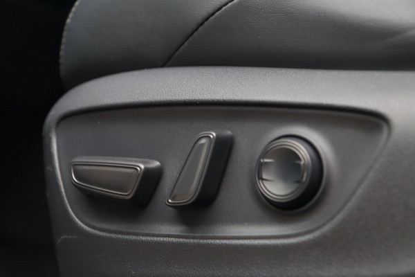 Toyota RAV4 2.5 VVT-i Hybrid 4x4 Black Edition / ACC / 360 / JBL / KEYLESS / STUUR+STOELVERW
