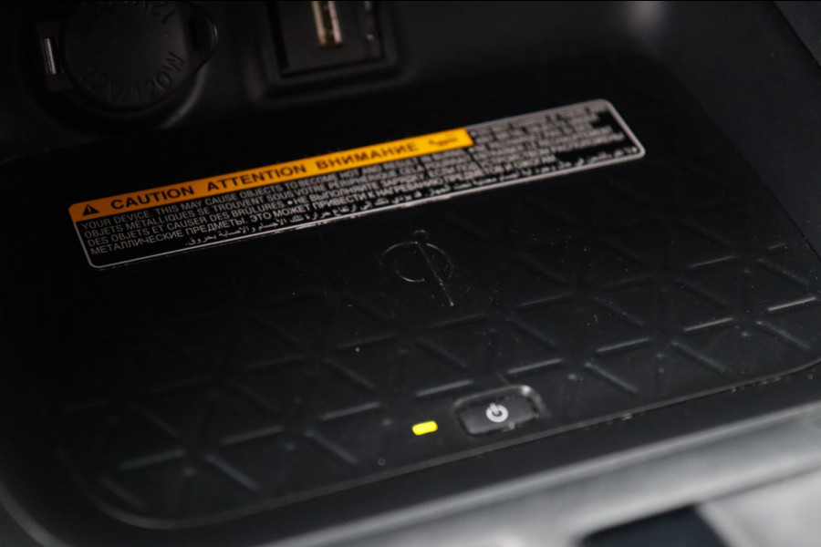 Toyota RAV4 2.5 VVT-i Hybrid 4x4 Black Edition / ACC / 360 / JBL / KEYLESS / STUUR+STOELVERW