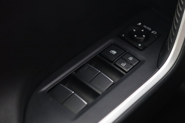 Toyota RAV4 2.5 VVT-i Hybrid 4x4 Black Edition / ACC / 360 / JBL / KEYLESS / STUUR+STOELVERW