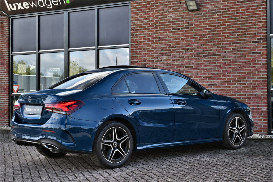 Mercedes-Benz A-Klasse 250 e AMG Pano Night 360 Leder