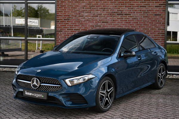 Mercedes-Benz A-Klasse 250 e AMG Pano Night 360 Leder