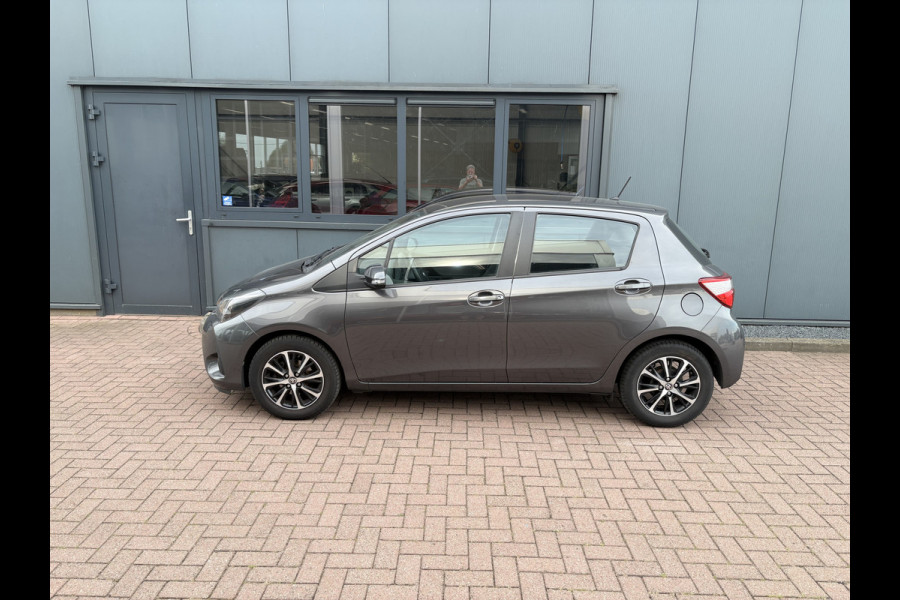 Toyota Yaris 1.0 VVT-i Connect 5-drs. CAMERA/CARPLAY/AIRCO/15INCH
