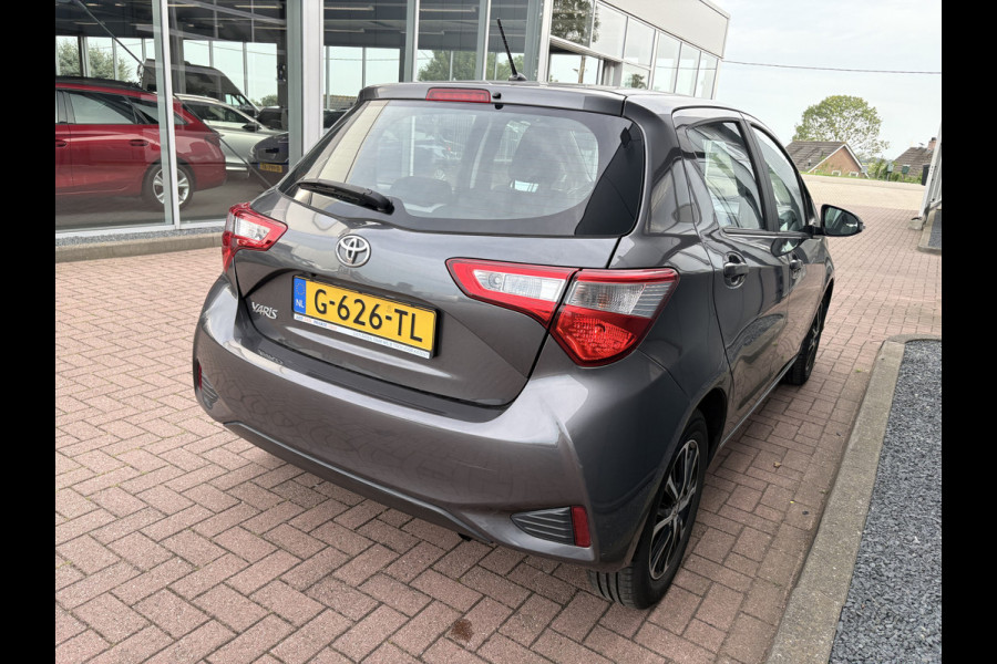 Toyota Yaris 1.0 VVT-i Connect 5-drs. CAMERA/CARPLAY/AIRCO/15INCH