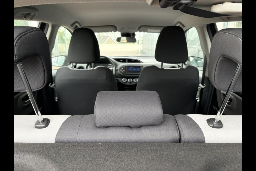 Toyota Yaris 1.0 VVT-i Connect 5-drs. CAMERA/CARPLAY/AIRCO/15INCH