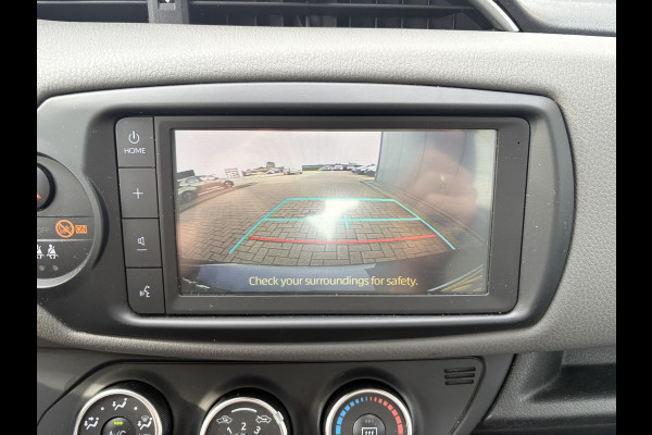 Toyota Yaris 1.0 VVT-i Connect 5-drs. CAMERA/CARPLAY/AIRCO/15INCH