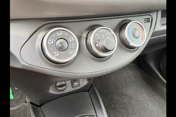 Toyota Yaris 1.0 VVT-i Connect 5-drs. CAMERA/CARPLAY/AIRCO/15INCH