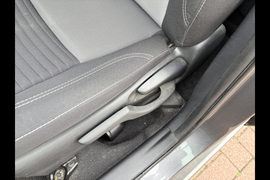 Toyota Yaris 1.0 VVT-i Connect 5-drs. CAMERA/CARPLAY/AIRCO/15INCH
