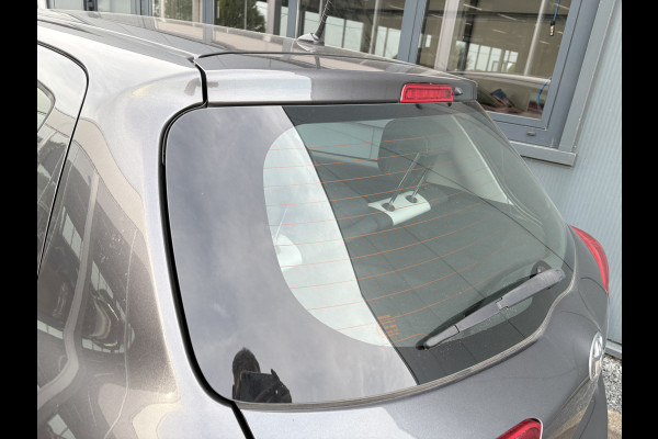 Toyota Yaris 1.0 VVT-i Connect 5-drs. CAMERA/CARPLAY/AIRCO/15INCH