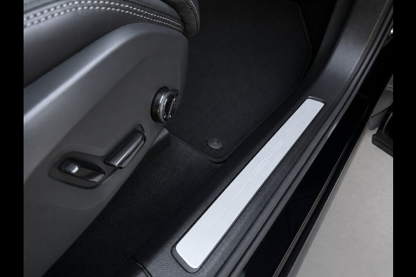 Volvo XC60 2.0 Recharge T6 AWD Inscription | SOH 95% | B&W | Luchtvering | 22” | Pano | HUD | 360° | HUD| Trekhaak