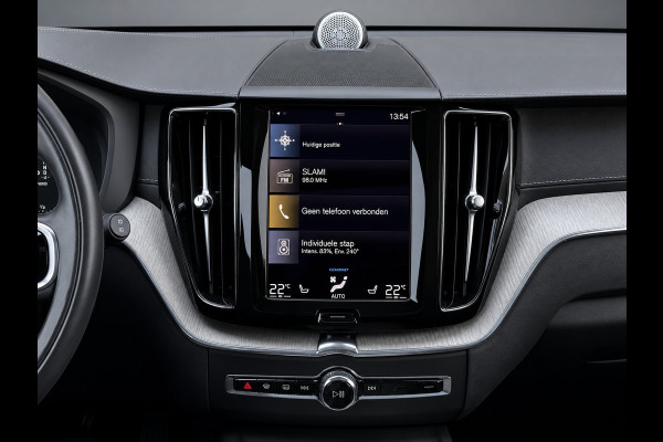 Volvo XC60 2.0 Recharge T6 AWD Inscription | SOH 95% | B&W | Luchtvering | 22” | Pano | HUD | 360° | HUD| Trekhaak