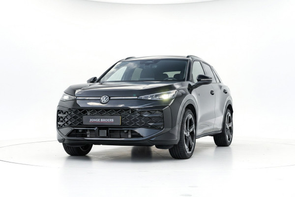 Volkswagen T-Roc 1.5 eTsi R-Line R-Line Pano/Trekhaak/Sfeer/iQ-lights