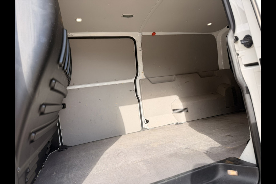 Volkswagen Transporter 2.0 TDI L2H1 4Motion DSG Marge! 2x schuifdeur 150PK Standkachel LED CarPlay Navi ACC