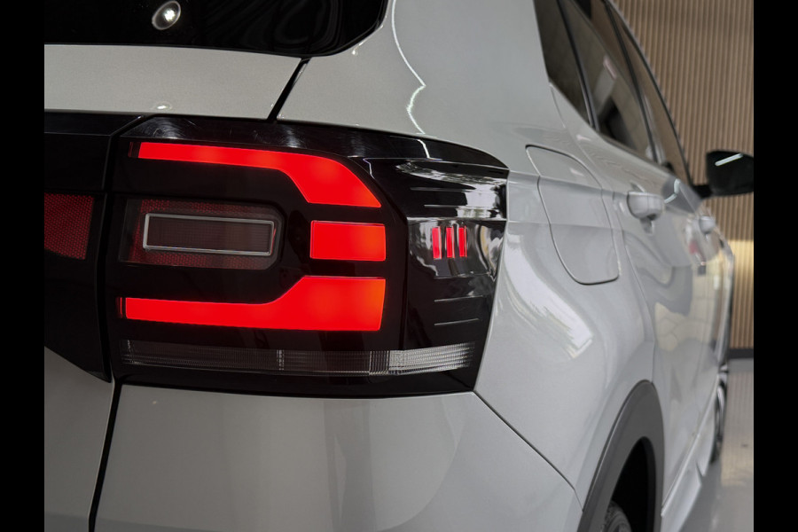 Volkswagen T-Cross 1.5 TSI 150pk Style R-Line | Camera | PDC V+A | Navi | 18" | ACC | Stoelverwarming | Dodehoek |