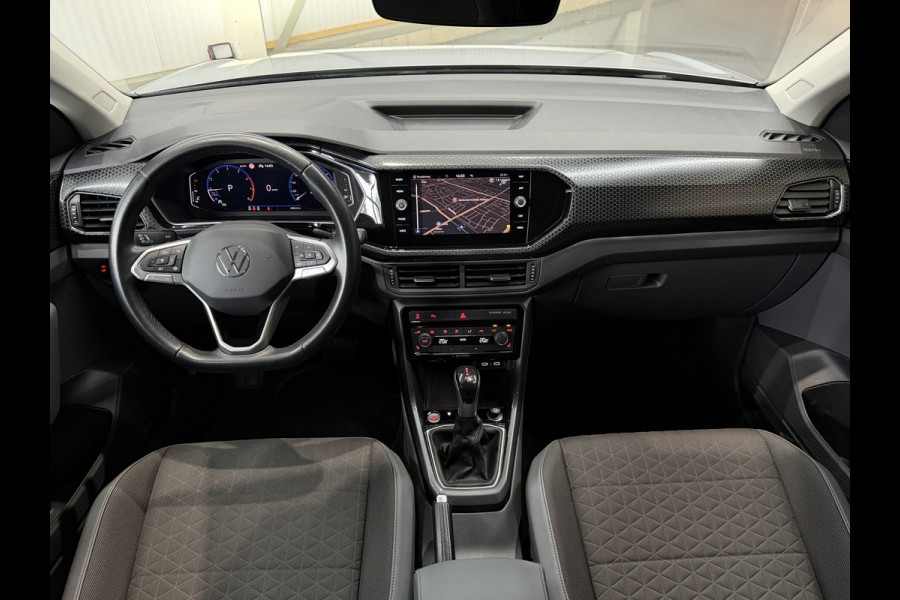 Volkswagen T-Cross 1.5 TSI 150pk Style R-Line | Camera | PDC V+A | Navi | 18" | ACC | Stoelverwarming | Dodehoek |