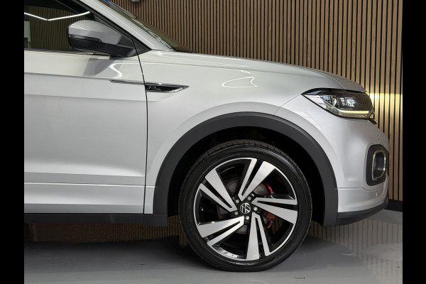 Volkswagen T-Cross 1.5 TSI 150pk Style R-Line | Camera | PDC V+A | Navi | 18" | ACC | Stoelverwarming | Dodehoek |