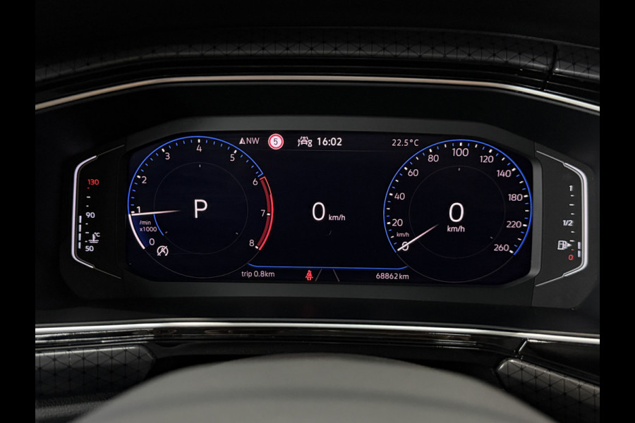 Volkswagen T-Cross 1.5 TSI 150pk Style R-Line | Camera | PDC V+A | Navi | 18" | ACC | Stoelverwarming | Dodehoek |