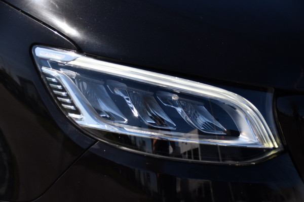 Mercedes-Benz Sprinter 319 1.9 CDI L2H2 RWD Black Edition Full Options! 360 Camera, Adaptieve Cruise, LED, Standkachel, Carplay, 190pk, Voorruit verwarming, Uniek!
