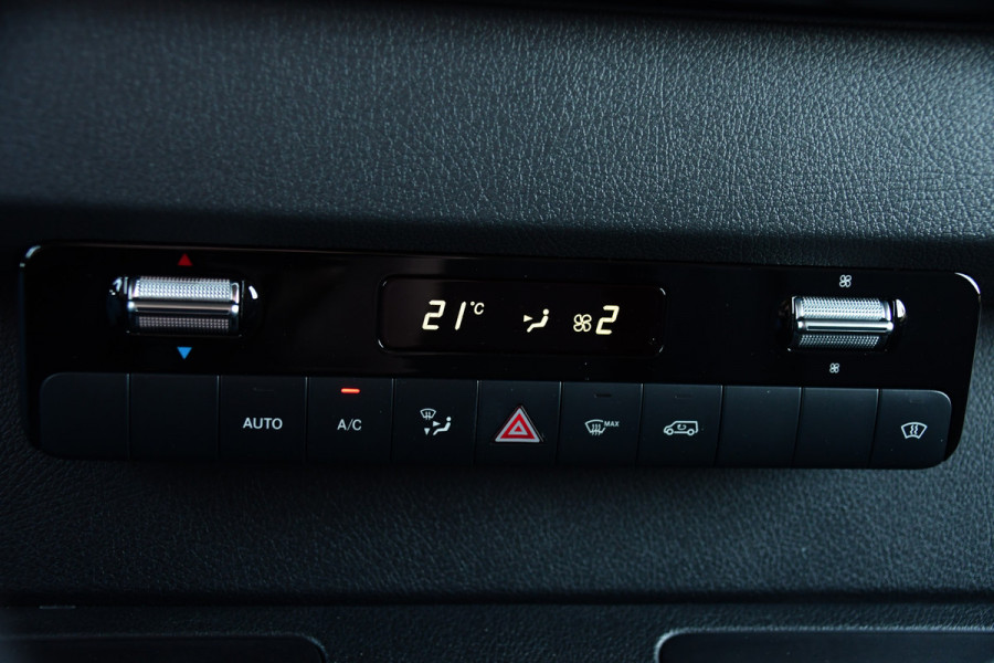 Mercedes-Benz Sprinter 319 1.9 CDI L2H2 RWD Black Edition Full Options! 360 Camera, Adaptieve Cruise, LED, Standkachel, Carplay, 190pk, Voorruit verwarming, Uniek!