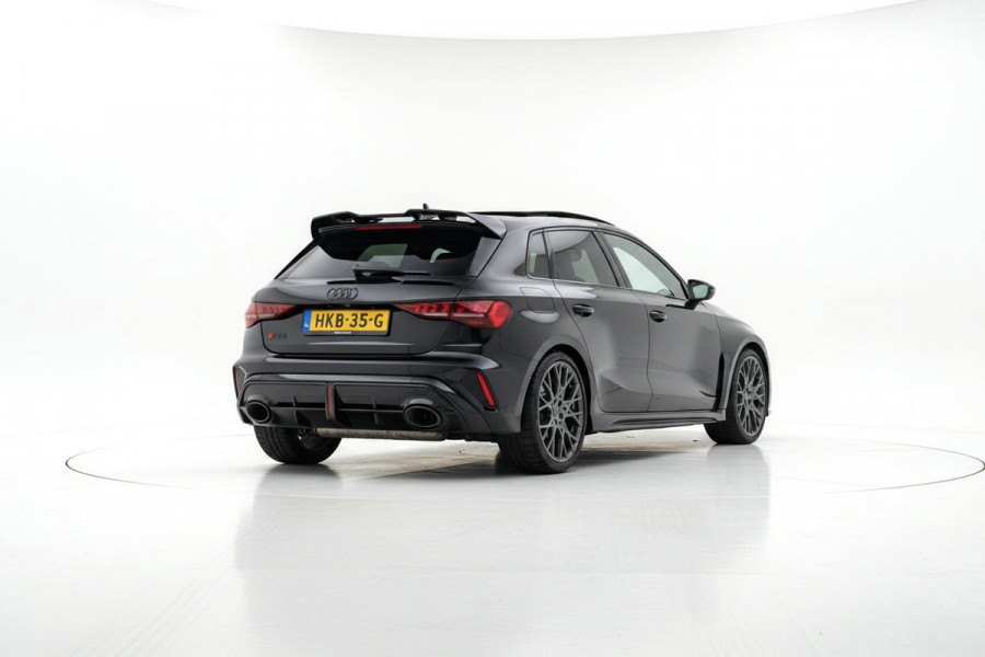 Audi A3 Sportback 2.5 TFSI RS 3 quattro Pano/Schaalstoelen/Carbon/HuD