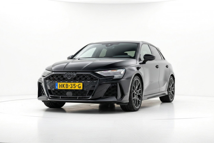 Audi A3 Sportback 2.5 TFSI RS 3 quattro Pano/Schaalstoelen/Carbon/HuD