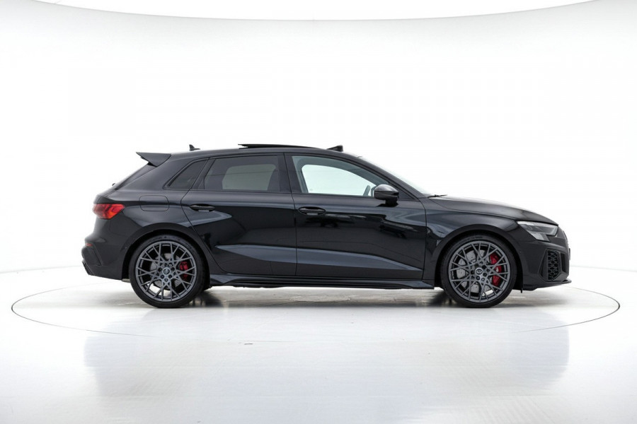 Audi A3 Sportback 2.5 TFSI RS 3 quattro Pano/Schaalstoelen/Carbon/HuD