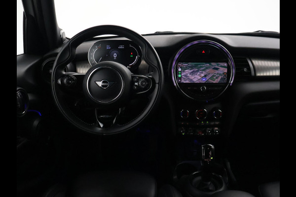 MINI 5-deurs 1.5 COOPER AUT. + LEDER | UNION JACK LED | HARMAN/KARDON | MINI YOURS | APPLE CARPLAY
