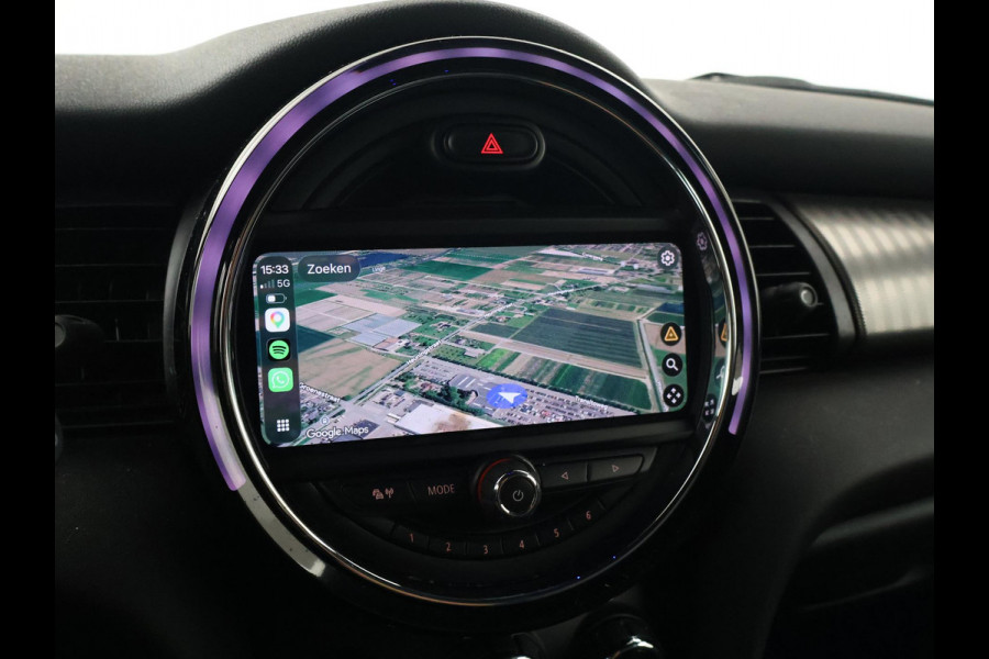 MINI 5-deurs 1.5 COOPER AUT. + LEDER | UNION JACK LED | HARMAN/KARDON | MINI YOURS | APPLE CARPLAY