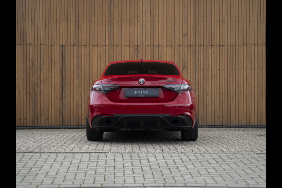 Alfa Romeo Giulia 2.0 T GME AWD Competizione | Harman/Kardon | Adapt. cruise | Veloce stoelen | carplay