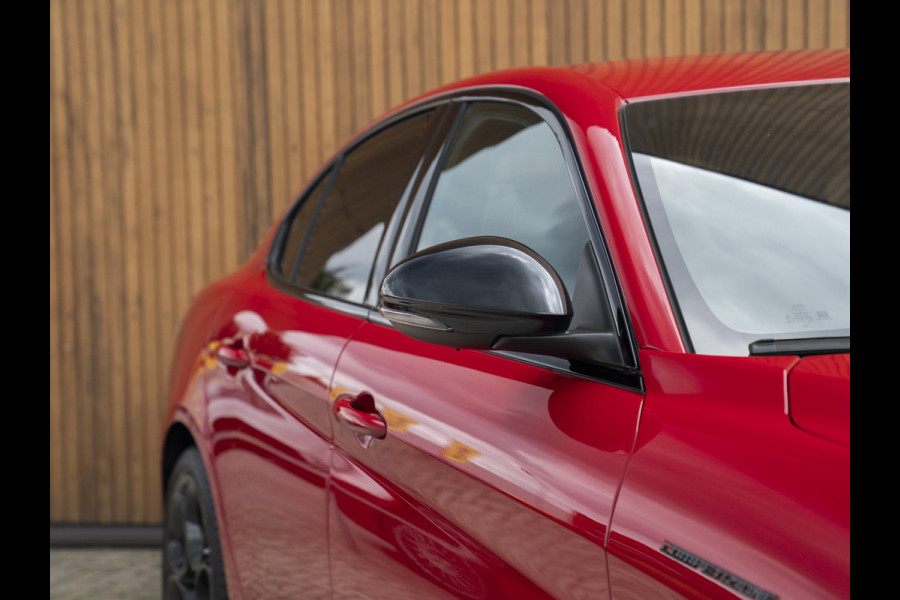 Alfa Romeo Giulia 2.0 T GME AWD Competizione | Harman/Kardon | Adapt. cruise | Veloce stoelen | carplay