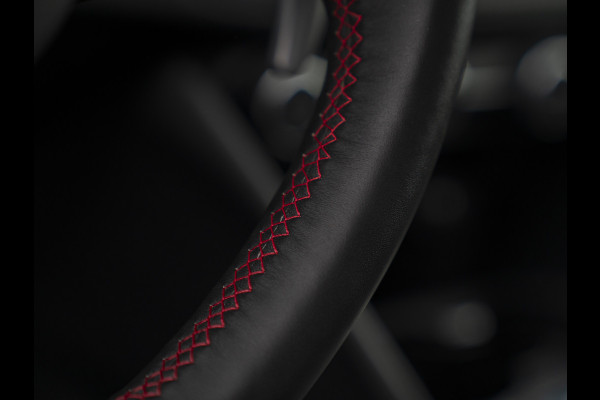 Alfa Romeo Giulia 2.0 T GME AWD Competizione | Harman/Kardon | Adapt. cruise | Veloce stoelen | carplay
