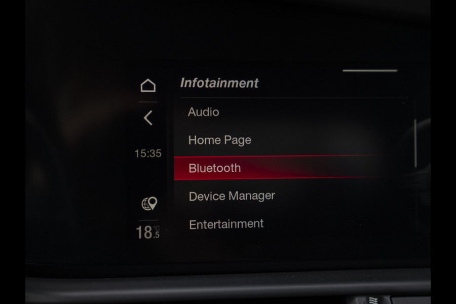 Alfa Romeo Giulia 2.0 T GME AWD Competizione | Harman/Kardon | Adapt. cruise | Veloce stoelen | carplay