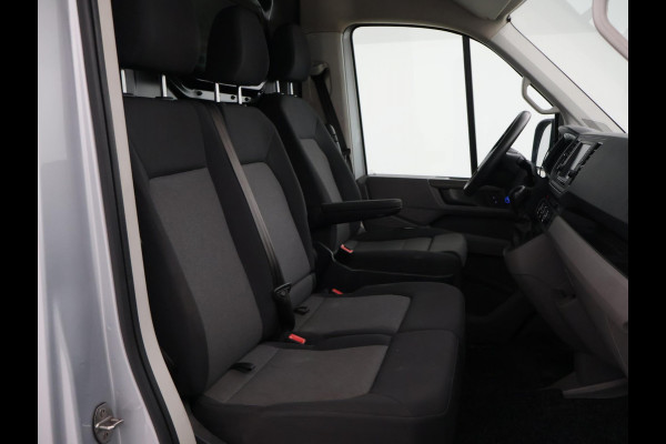 Volkswagen Crafter 35 2.0TDI L3H2 177 PK AUT. + CAMERA | LED | TREKHAAK 3000 KG | IMPERIAAL | CARPLAY
