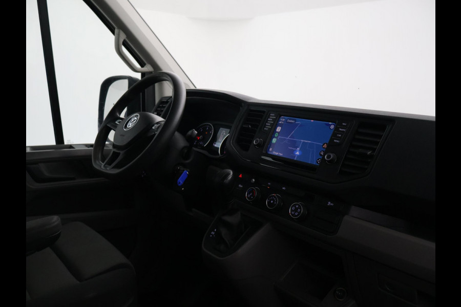Volkswagen Crafter 35 2.0TDI L3H2 177 PK AUT. + CAMERA | LED | TREKHAAK 3000 KG | IMPERIAAL | CARPLAY