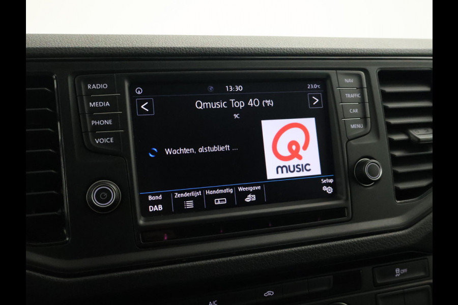 Volkswagen Crafter 35 2.0TDI L3H2 177 PK AUT. + CAMERA | LED | TREKHAAK 3000 KG | IMPERIAAL | CARPLAY